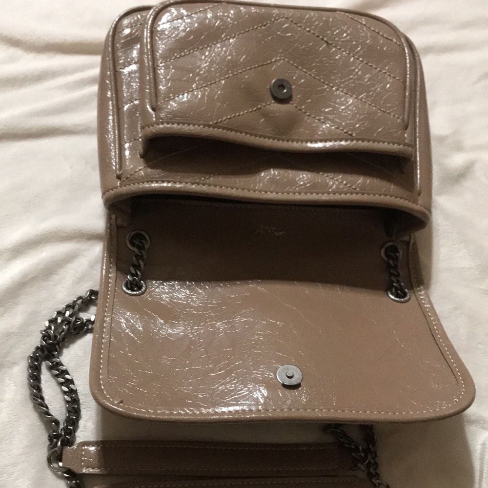 AVAILABLE - Picture 5 of 7